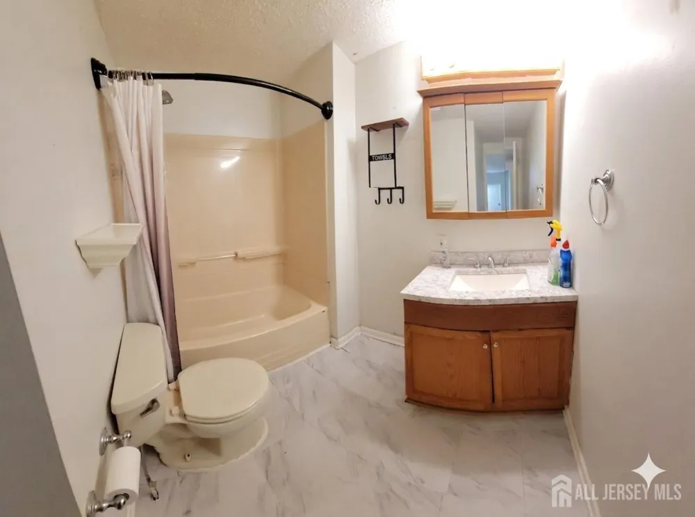 1 Poe Road North Brunswick, NJ 08902