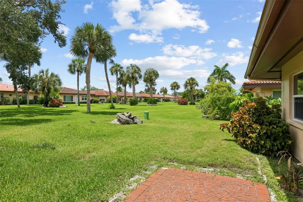 3210 CAMBRIDGE AVENUE Bradenton, FL 34207