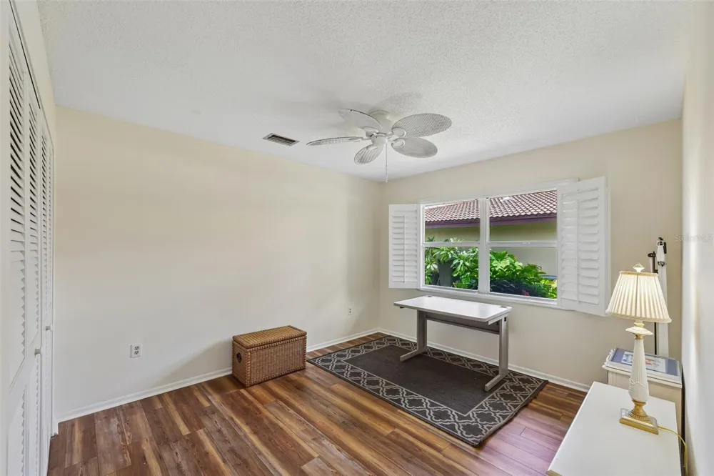 3210 CAMBRIDGE AVENUE Bradenton, FL 34207