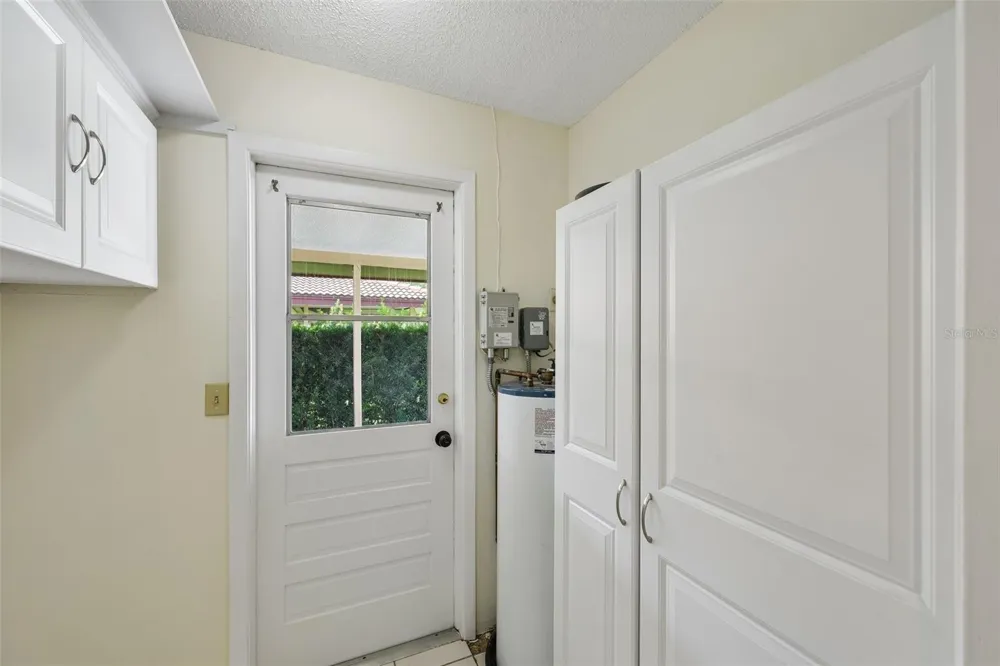 3210 CAMBRIDGE AVENUE Bradenton, FL 34207