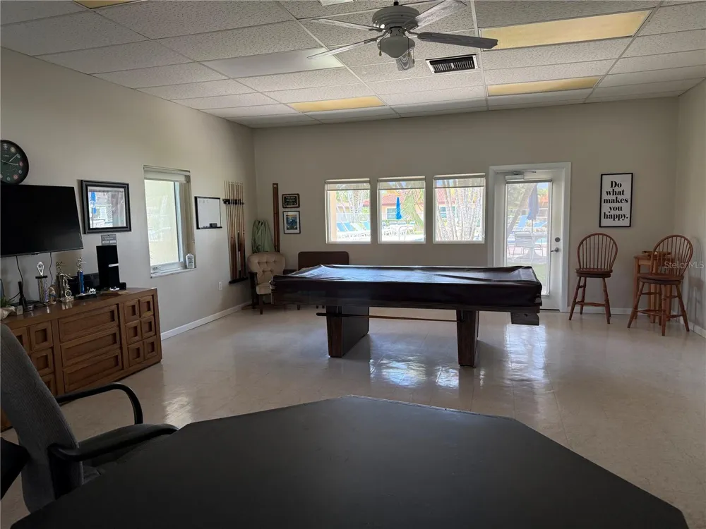 3210 CAMBRIDGE AVENUE Bradenton, FL 34207