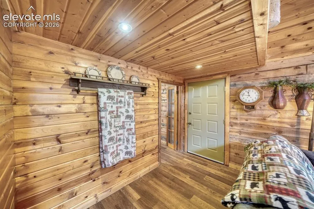801 Crystal Falls Drive Westcliffe, CO 81252