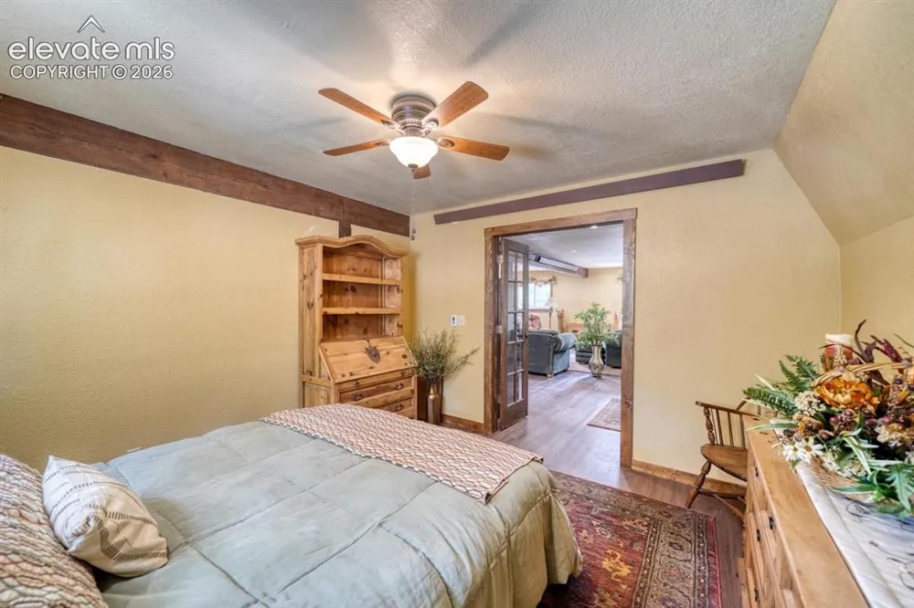 801 Crystal Falls Drive Westcliffe, CO 81252