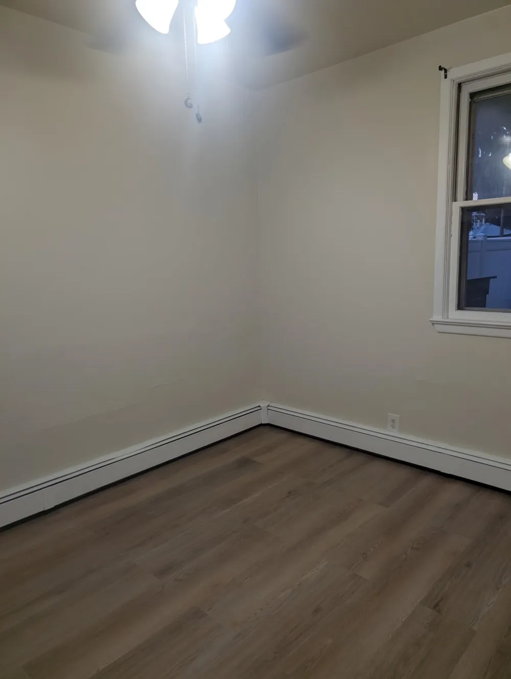 75 EAST 27TH ST Bayonne, NJ 07002