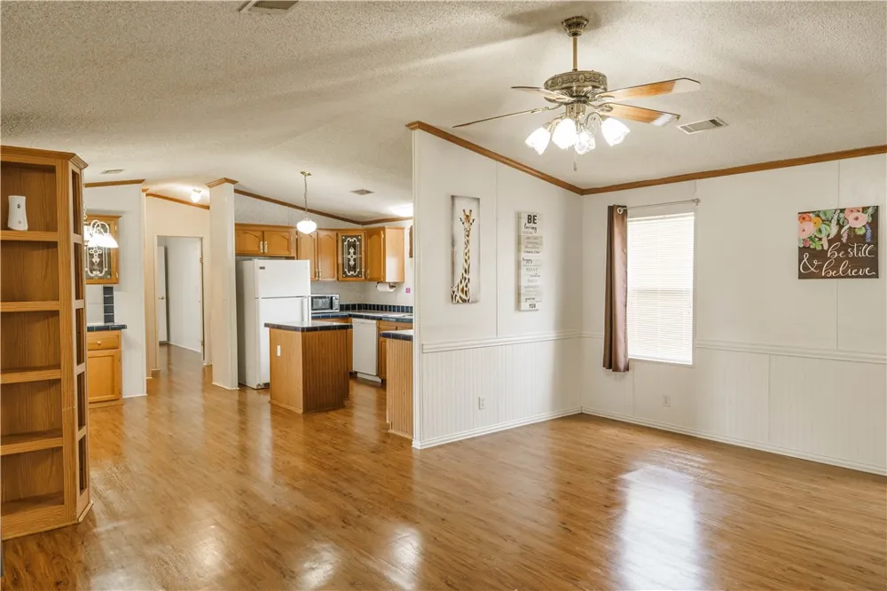 207 Dunbar Street Refugio, TX 78377