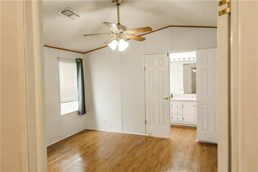 207 Dunbar Street Refugio, TX 78377
