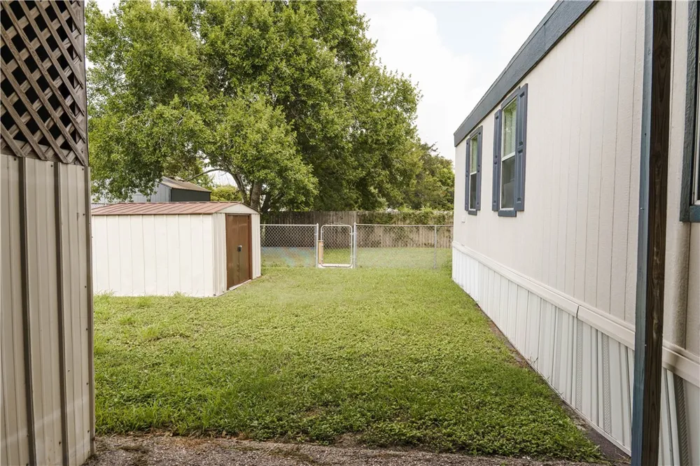 207 Dunbar Street Refugio, TX 78377