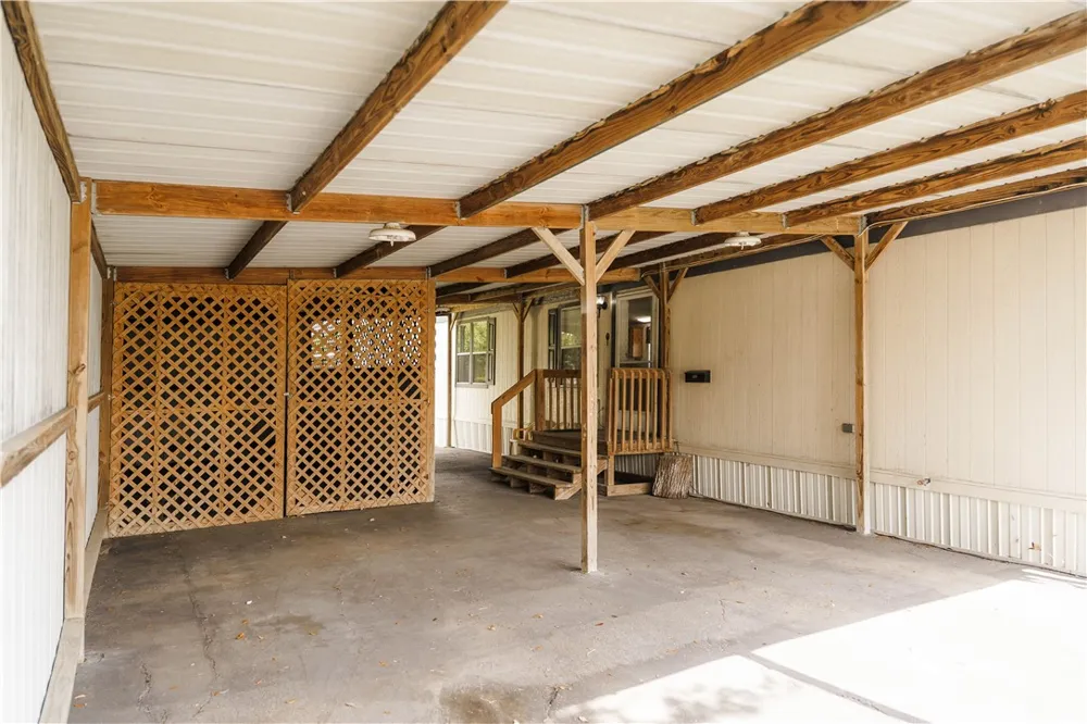207 Dunbar Street Refugio, TX 78377