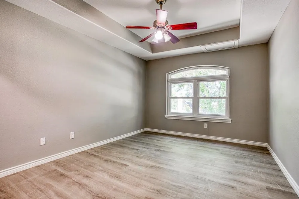 2407 Park Wood Drive Portland, TX 78374