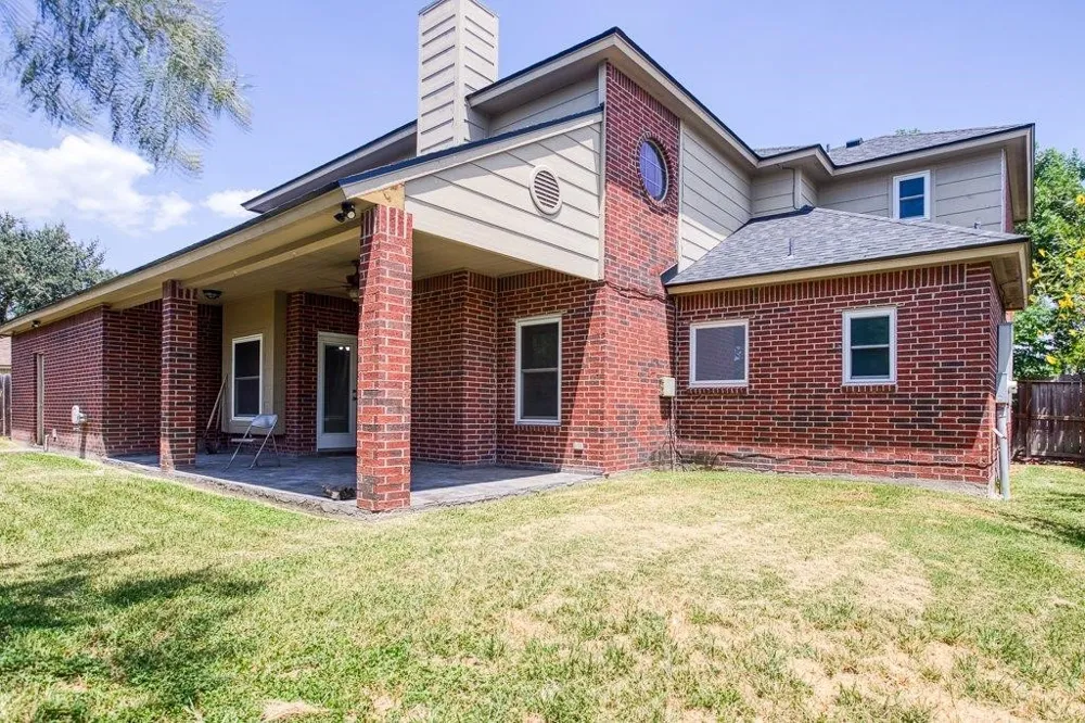 2407 Park Wood Drive Portland, TX 78374