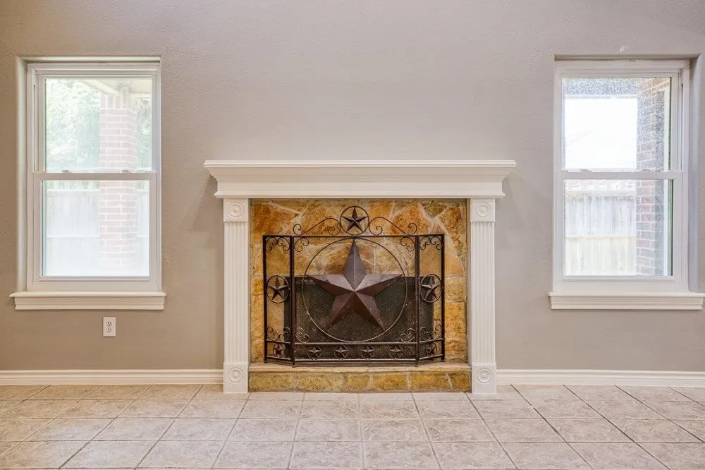 2407 Park Wood Drive Portland, TX 78374