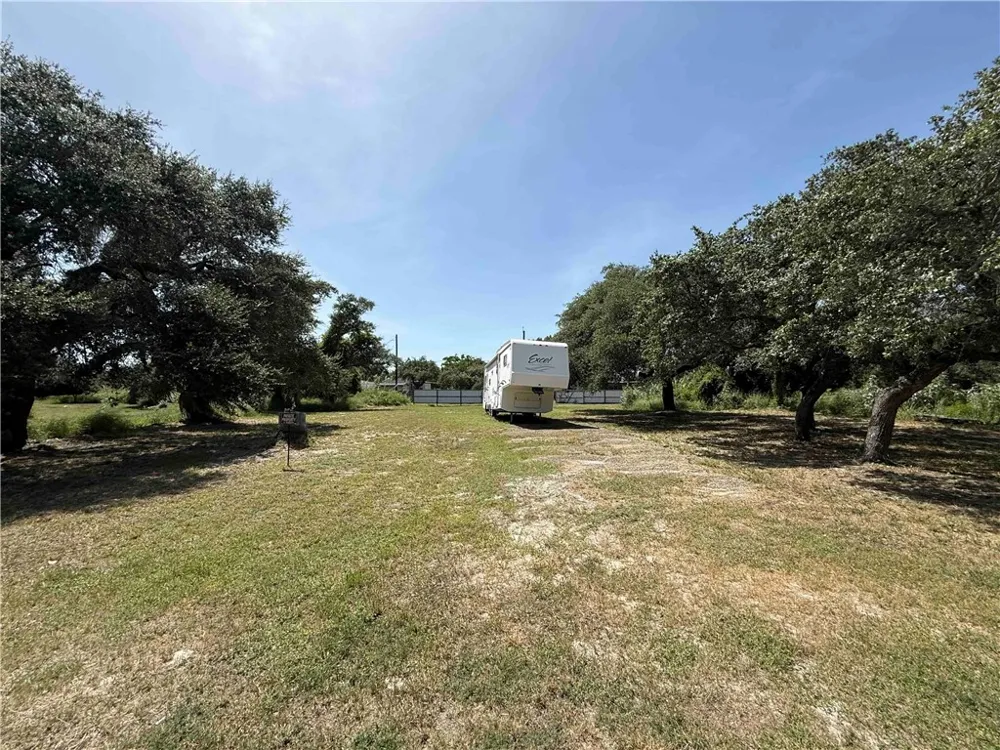 336 8th Aransas Pass, TX 78336