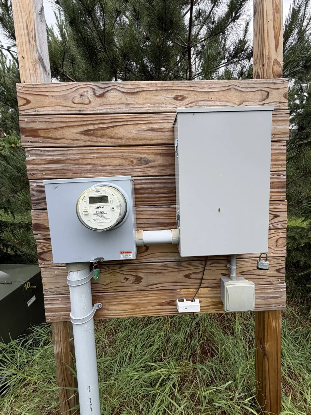 2712 Whiting Rd Cheboygan, MI 49721