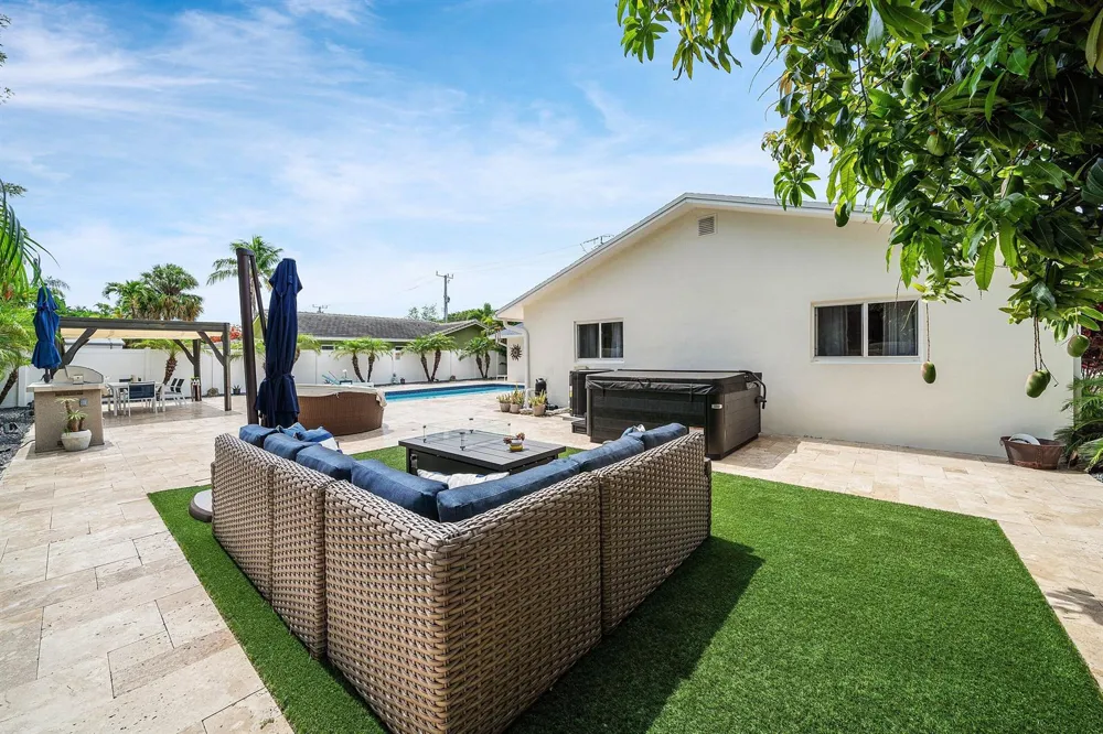 1029 W Palmetto Park Road Boca Raton, FL 33486