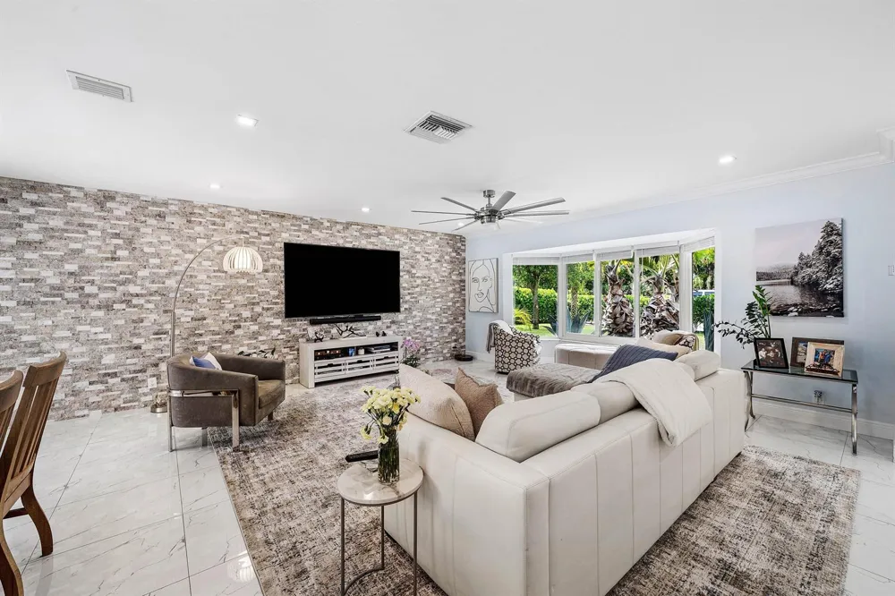 1029 W Palmetto Park Road Boca Raton, FL 33486