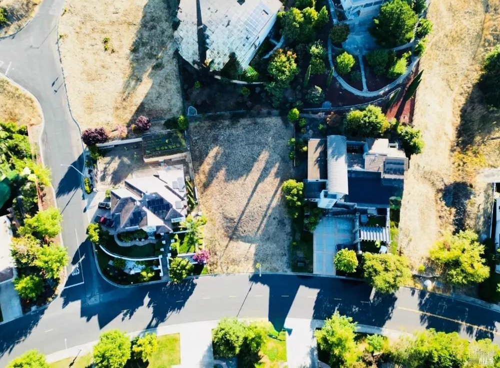 2304 Bennington Drive Vallejo, CA 94591