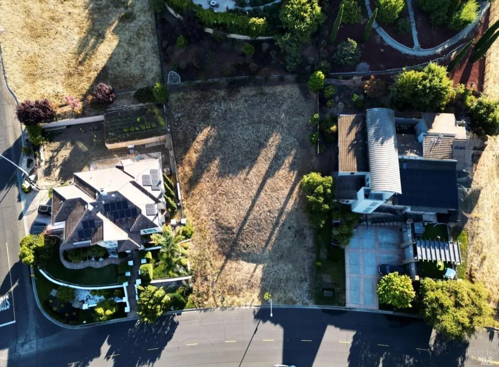 2304 Bennington Drive Vallejo, CA 94591
