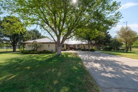 1305 S Ponderosa