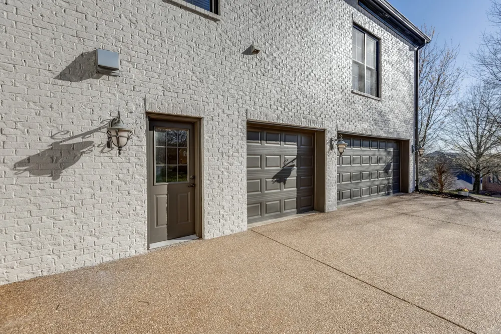 219 King Arthur Cir Franklin, TN 37067
