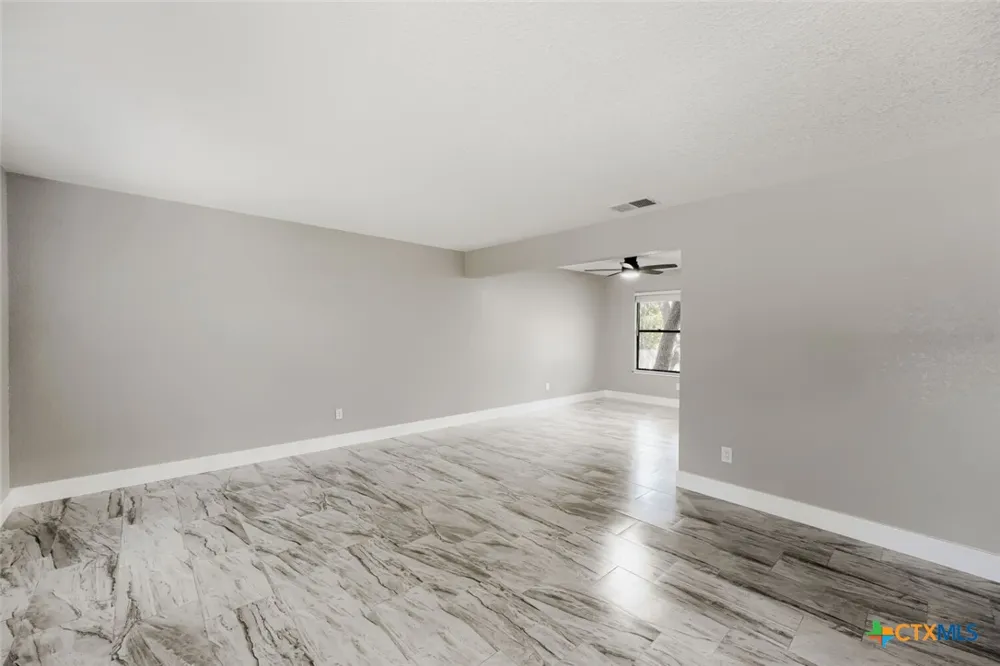 1612 Hermitage Drive Round Rock, TX 78681