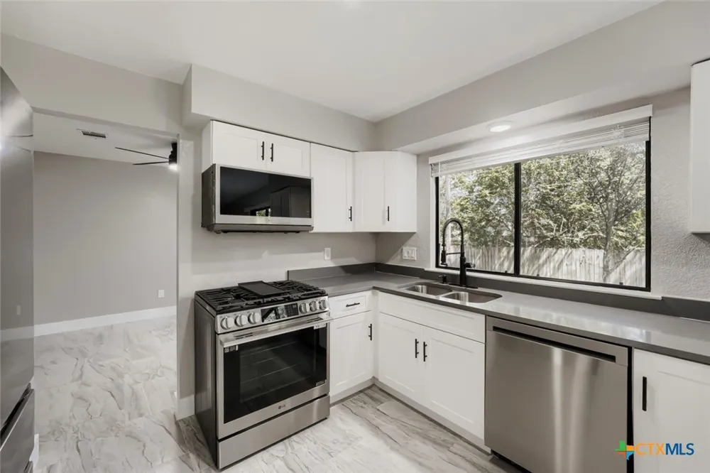 1612 Hermitage Drive Round Rock, TX 78681