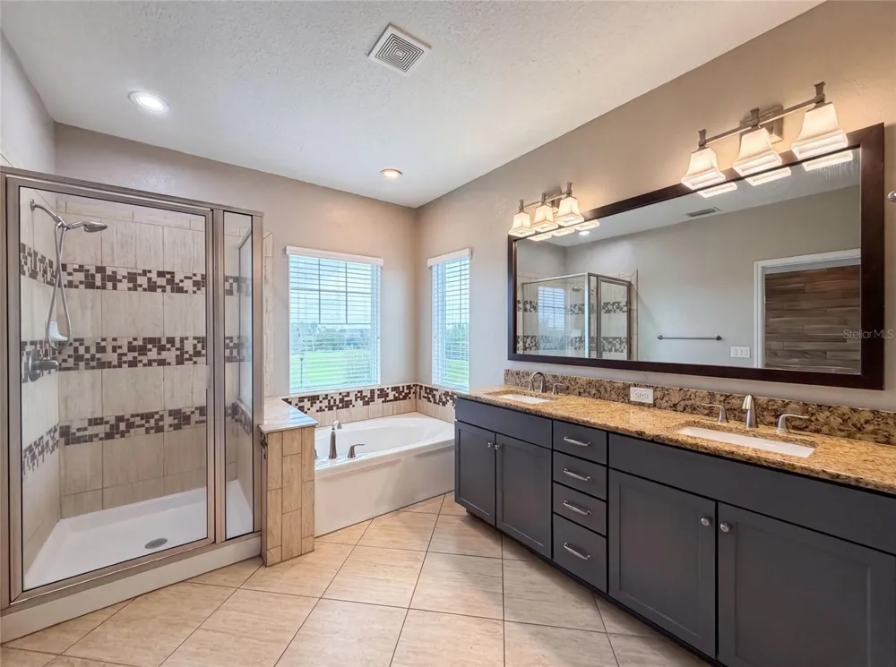 7304 MILESTONE DRIVE Apollo Beach, FL 33572