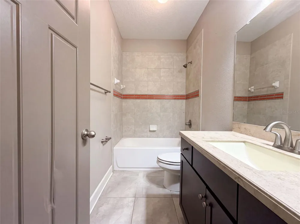 7304 MILESTONE DRIVE Apollo Beach, FL 33572