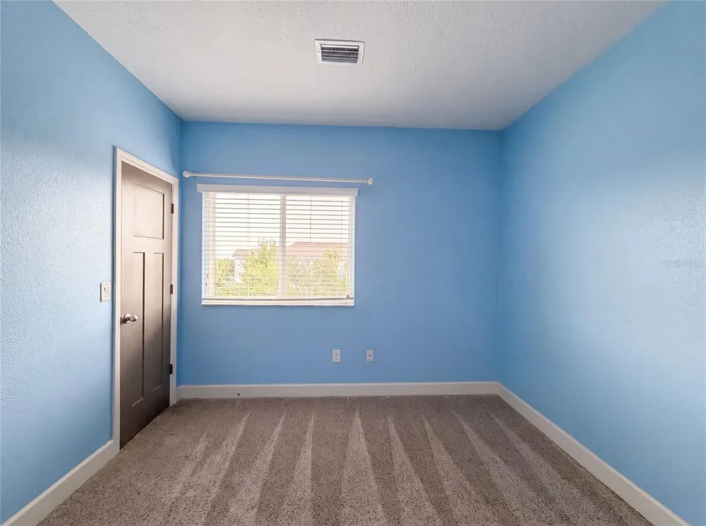 7304 MILESTONE DRIVE Apollo Beach, FL 33572