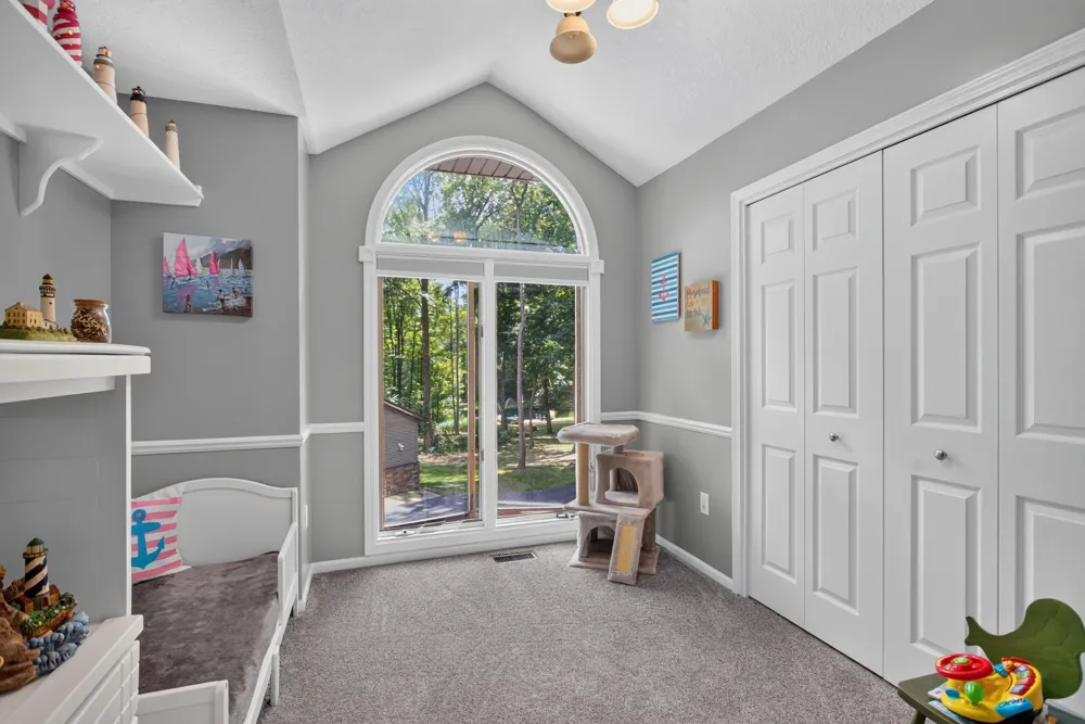 5025 Firethorne Drive Jackson, MI 49201