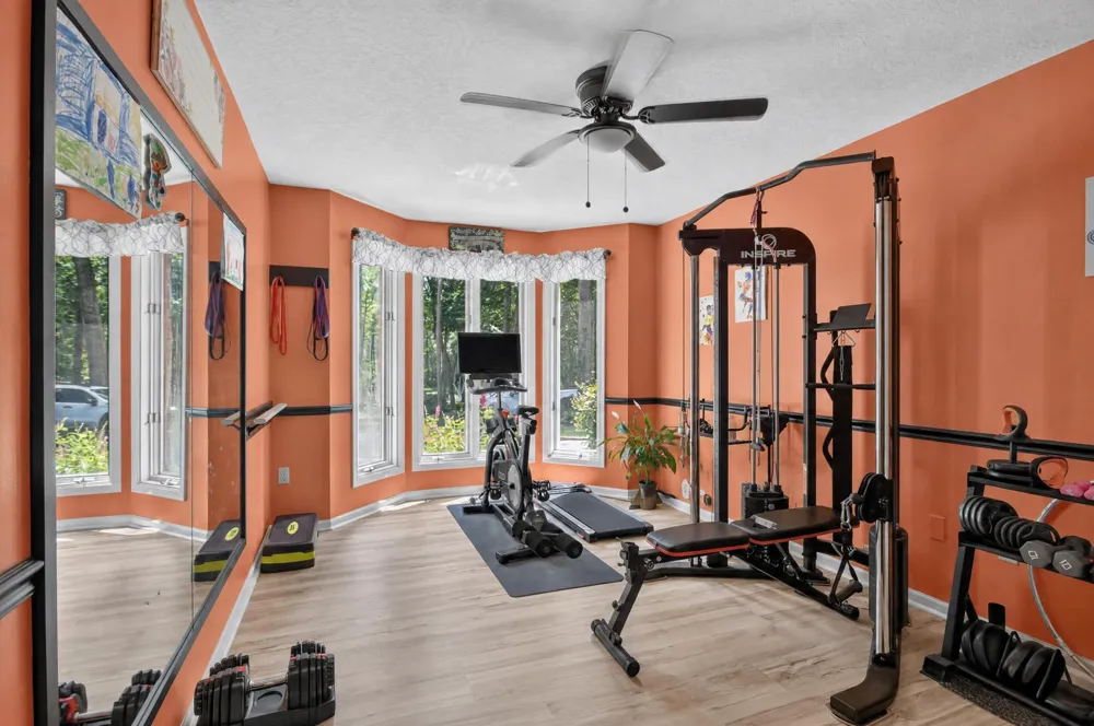 5025 Firethorne Drive Jackson, MI 49201