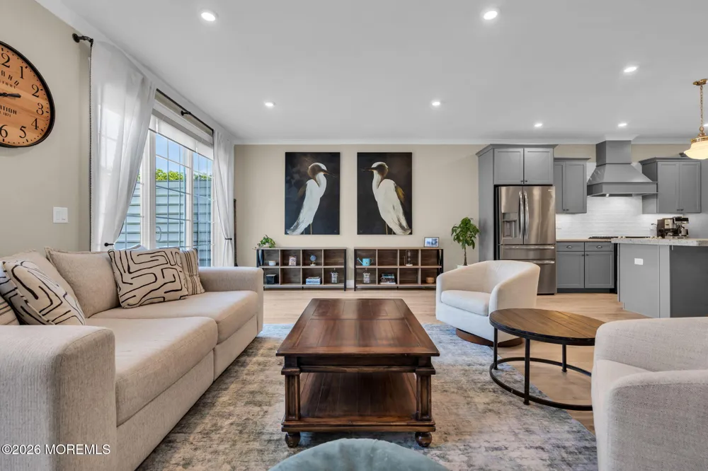 3328 Poplar Place Wall, NJ 07719