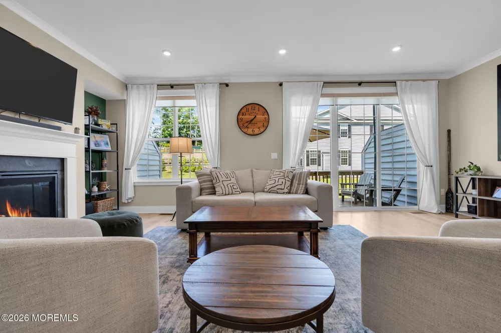 3328 Poplar Place Wall, NJ 07719
