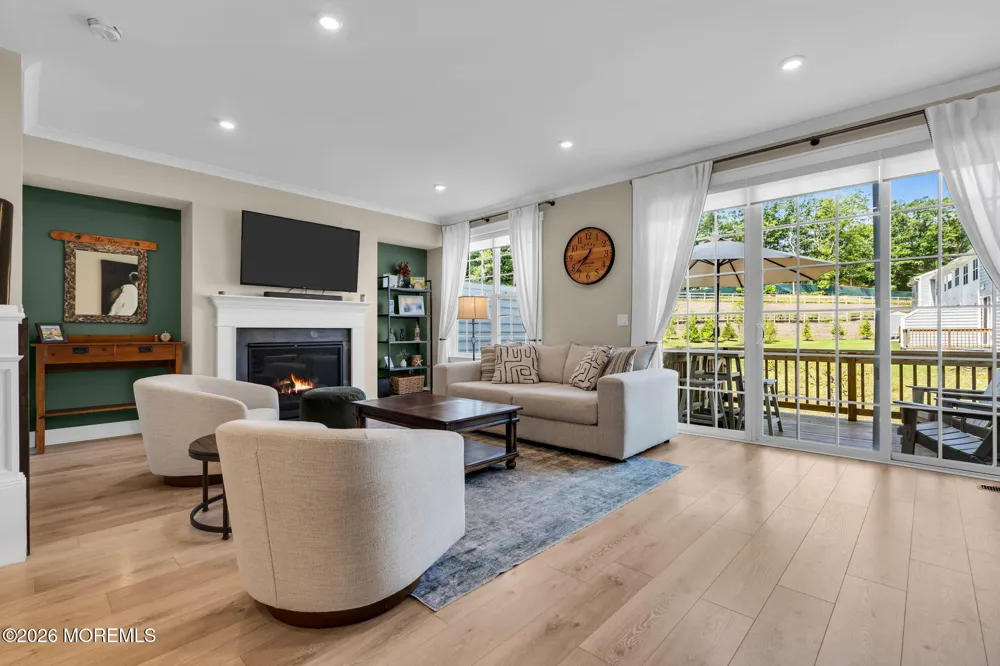 3328 Poplar Place Wall, NJ 07719
