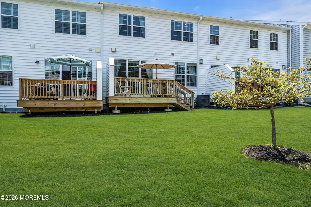 3328 Poplar Place Wall, NJ 07719