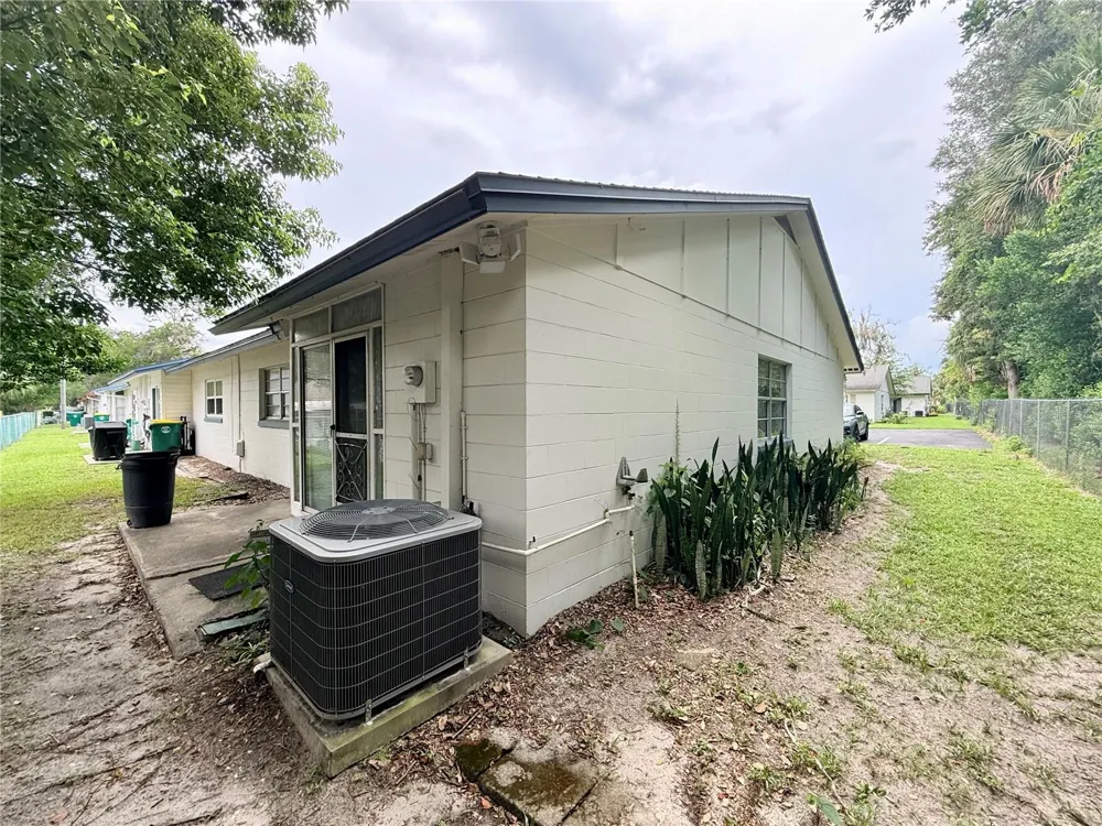 155 HILL AVENUE #80 Deland, FL 32724