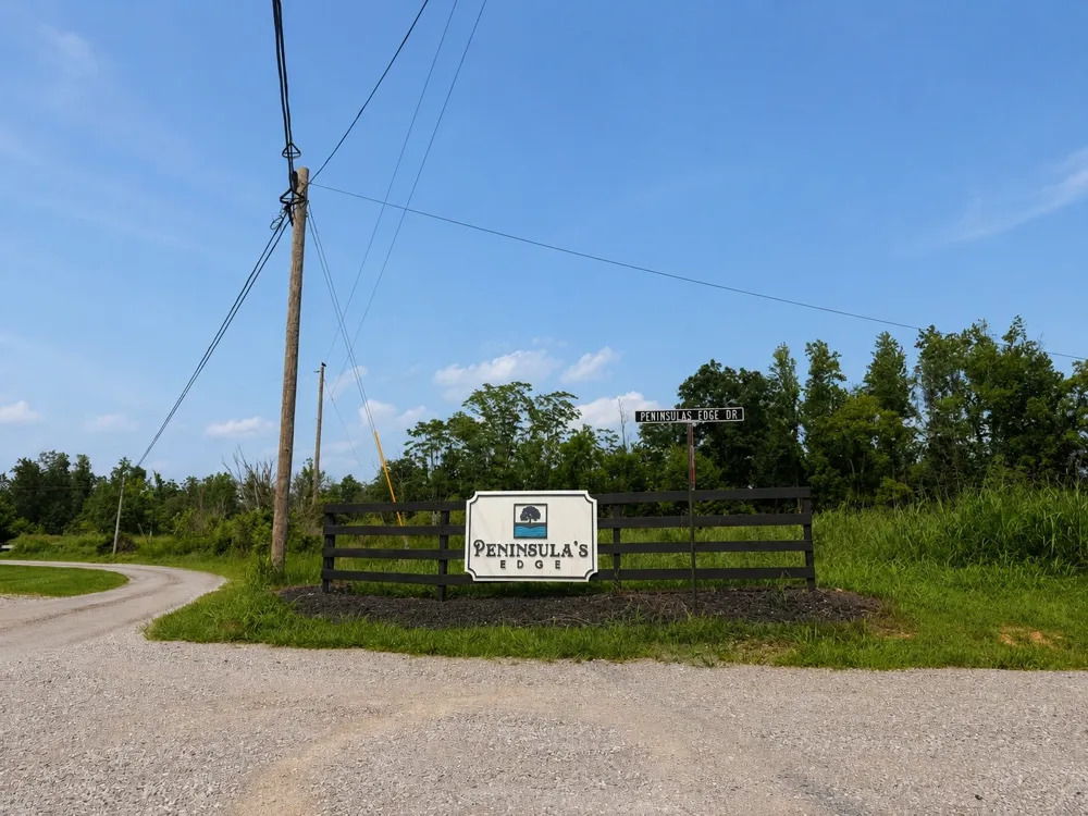 0 S Peninsula Edge Dr Smithville, TN 37166