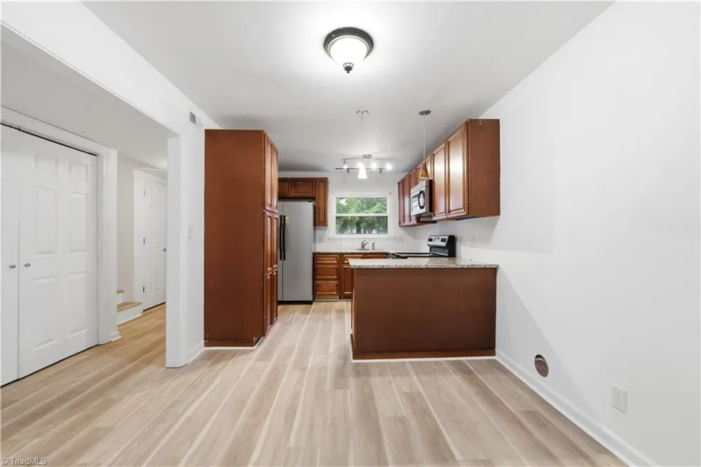 2215 Shadow Valley Road #C High Point, NC 27265