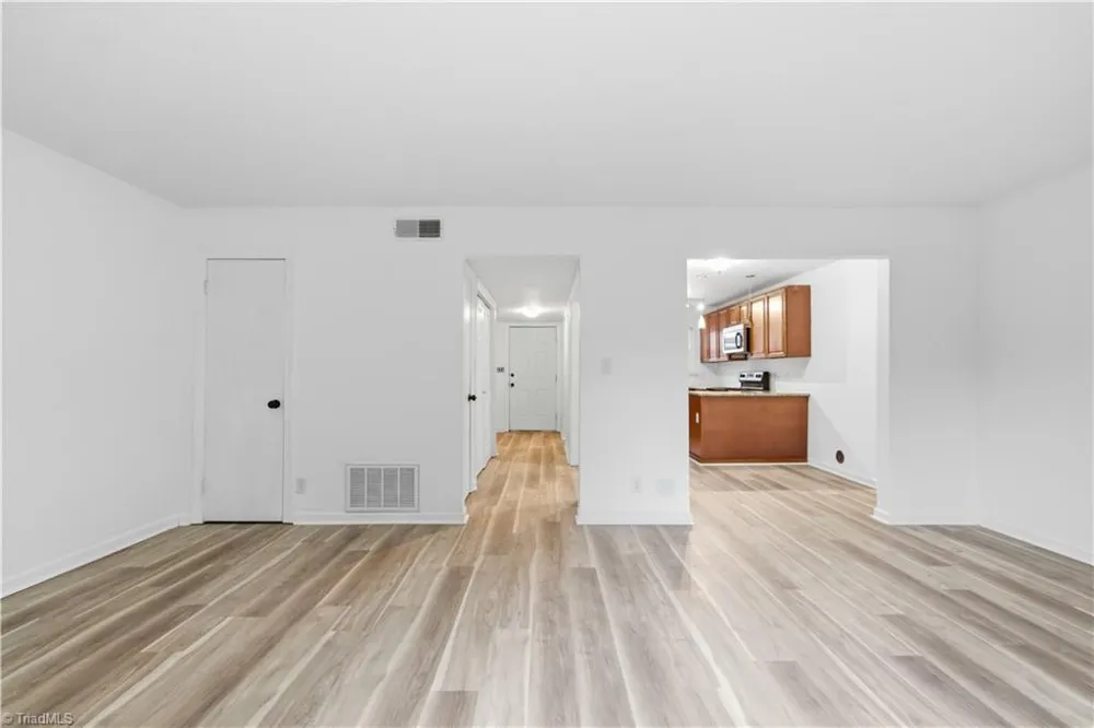 2215 Shadow Valley Road #C High Point, NC 27265