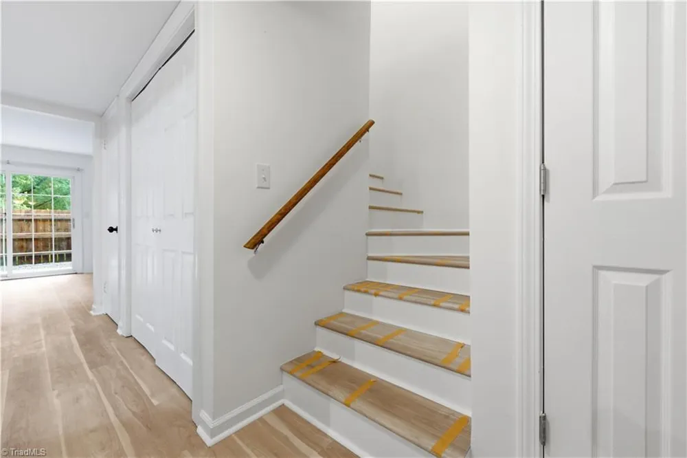 2215 Shadow Valley Road #C High Point, NC 27265
