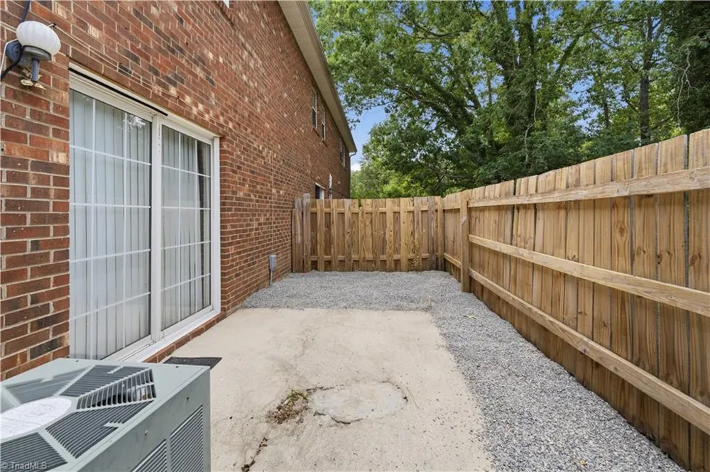 2215 Shadow Valley Road #C High Point, NC 27265