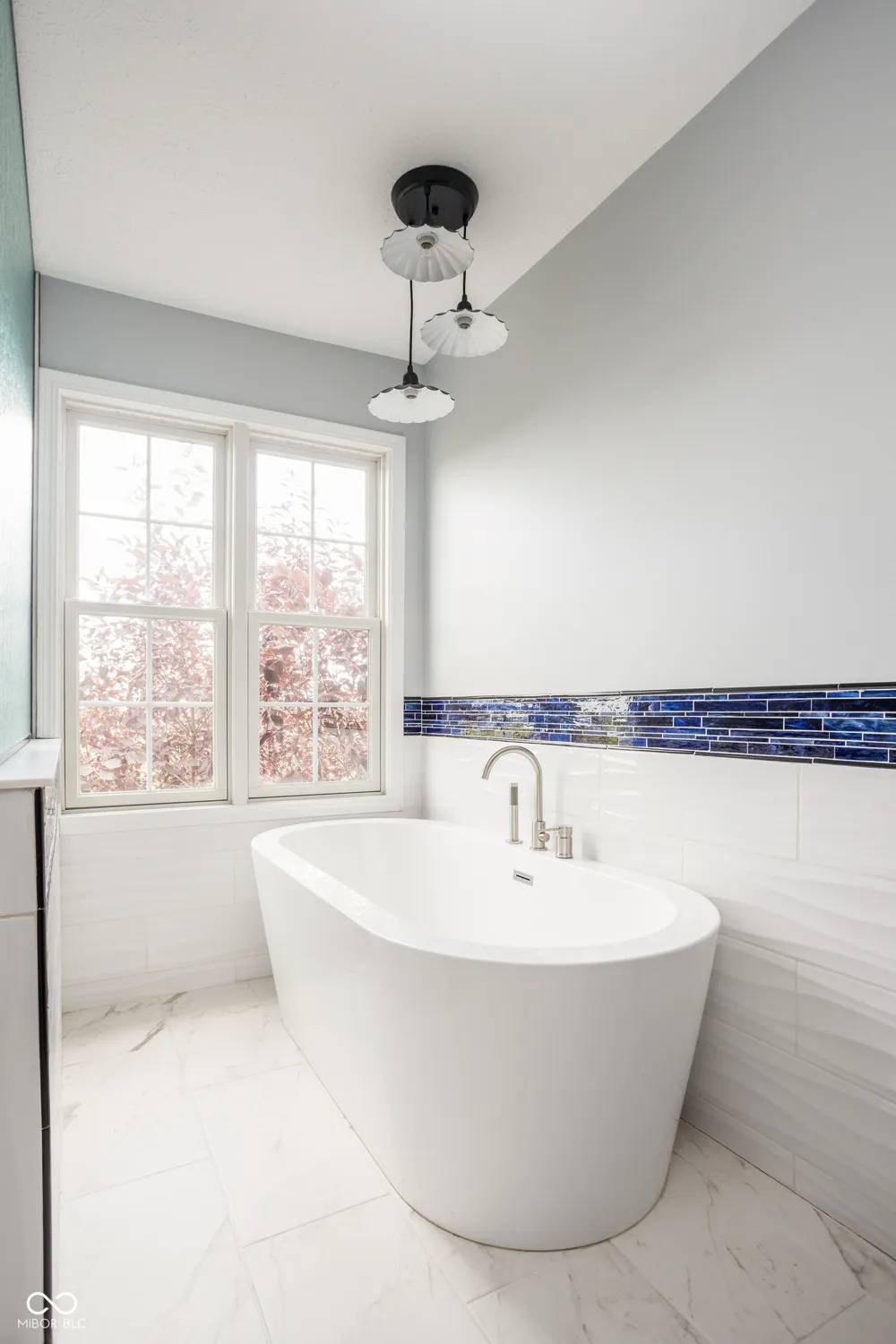 8167 Northpoint Drive Brownsburg, IN 46112