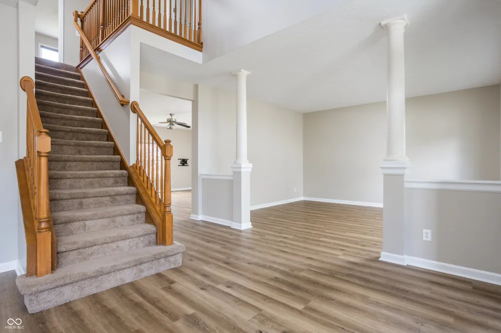 8167 Northpoint Drive Brownsburg, IN 46112