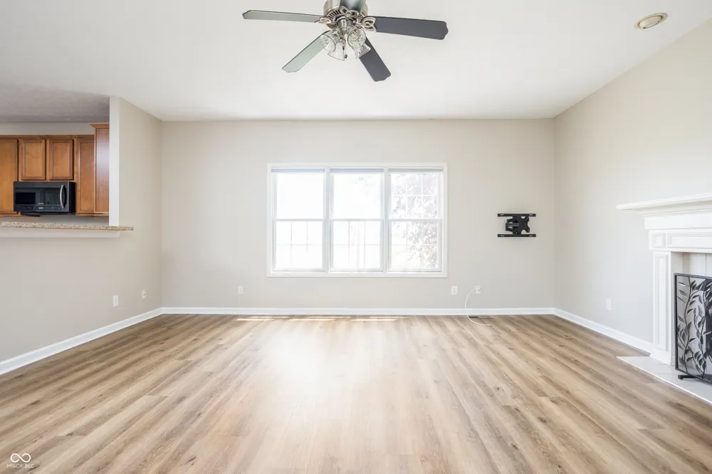 8167 Northpoint Drive Brownsburg, IN 46112