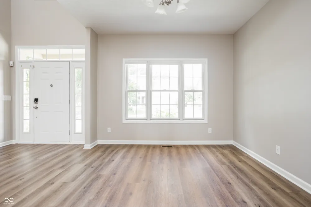 8167 Northpoint Drive Brownsburg, IN 46112