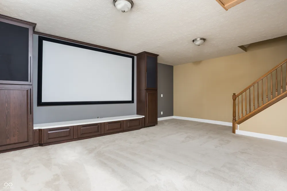 8167 Northpoint Drive Brownsburg, IN 46112