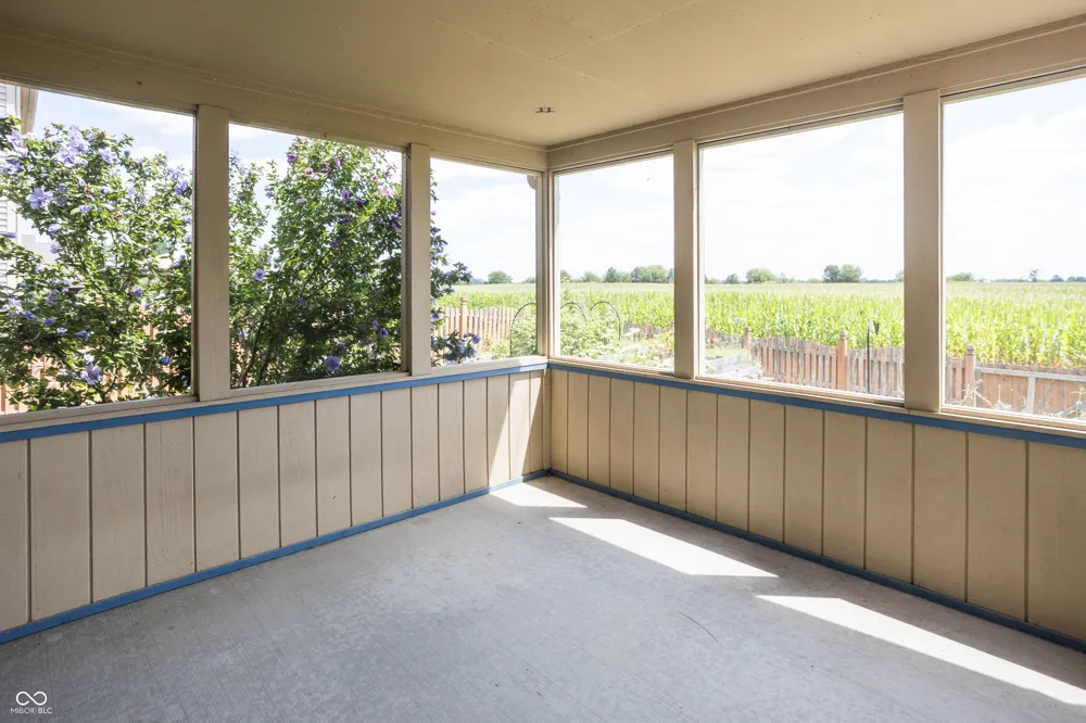 8167 Northpoint Drive Brownsburg, IN 46112