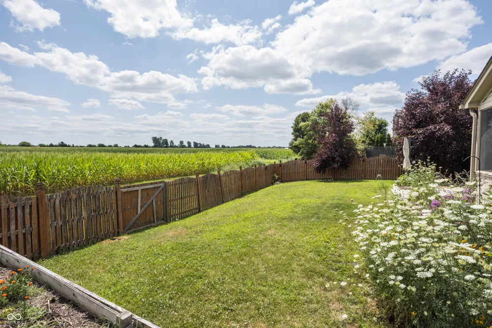 8167 Northpoint Drive Brownsburg, IN 46112