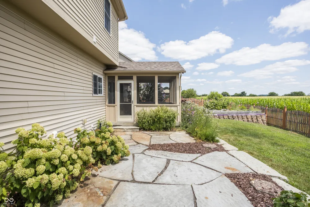 8167 Northpoint Drive Brownsburg, IN 46112