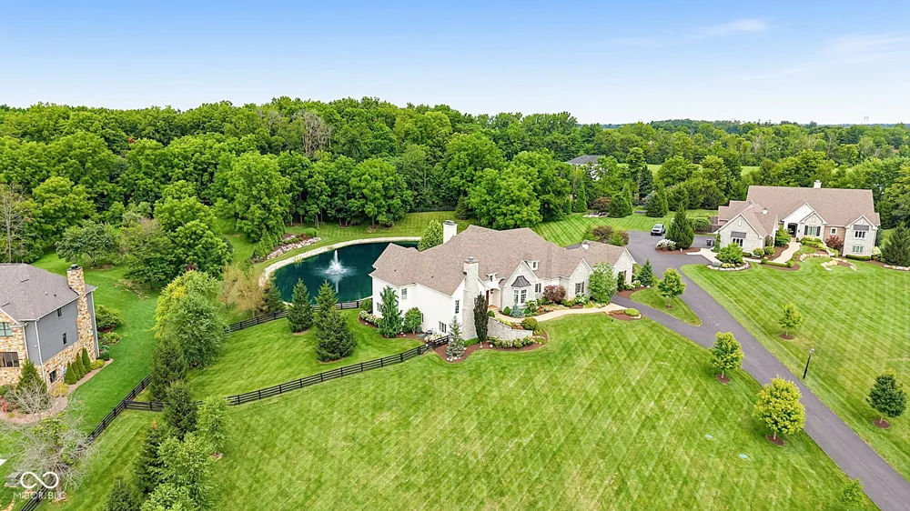8264 W Fall Creek Drive Pendleton, IN 46064