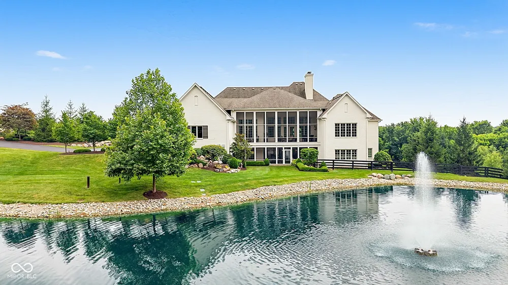 8264 W Fall Creek Drive Pendleton, IN 46064